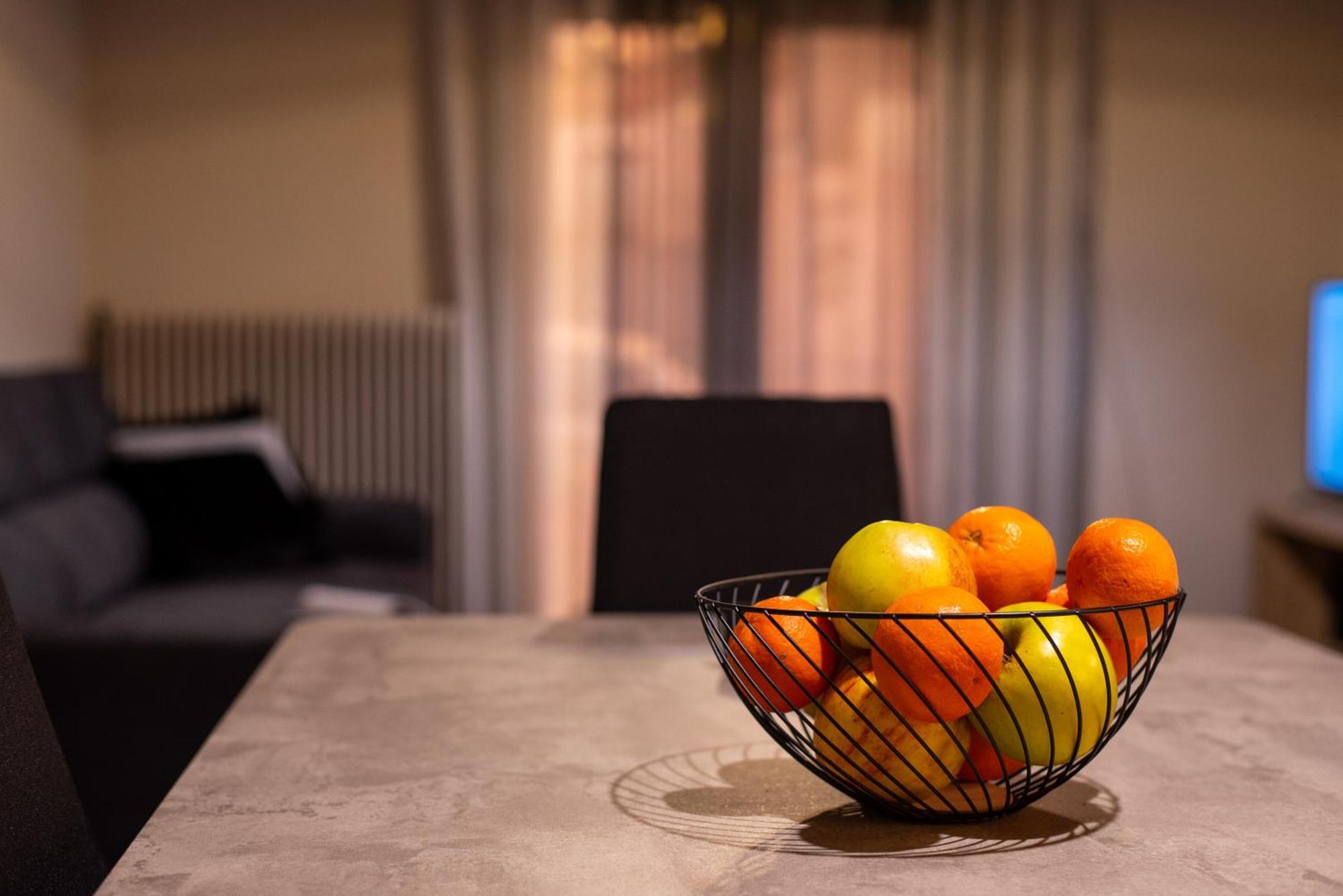 Stamos Apartment Airport Szpáta Kültér fotó