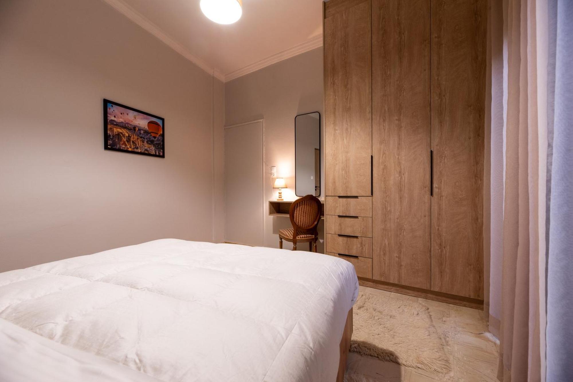 Stamos Apartment Airport Szpáta Kültér fotó