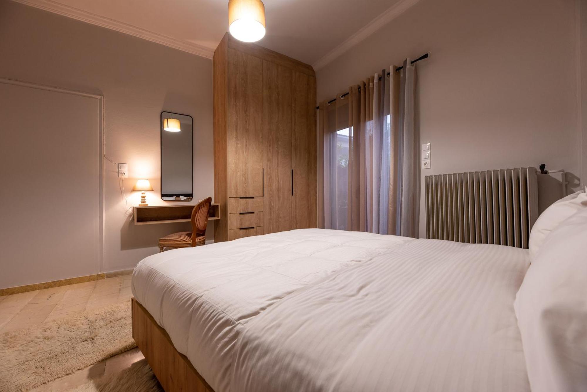 Stamos Apartment Airport Szpáta Kültér fotó