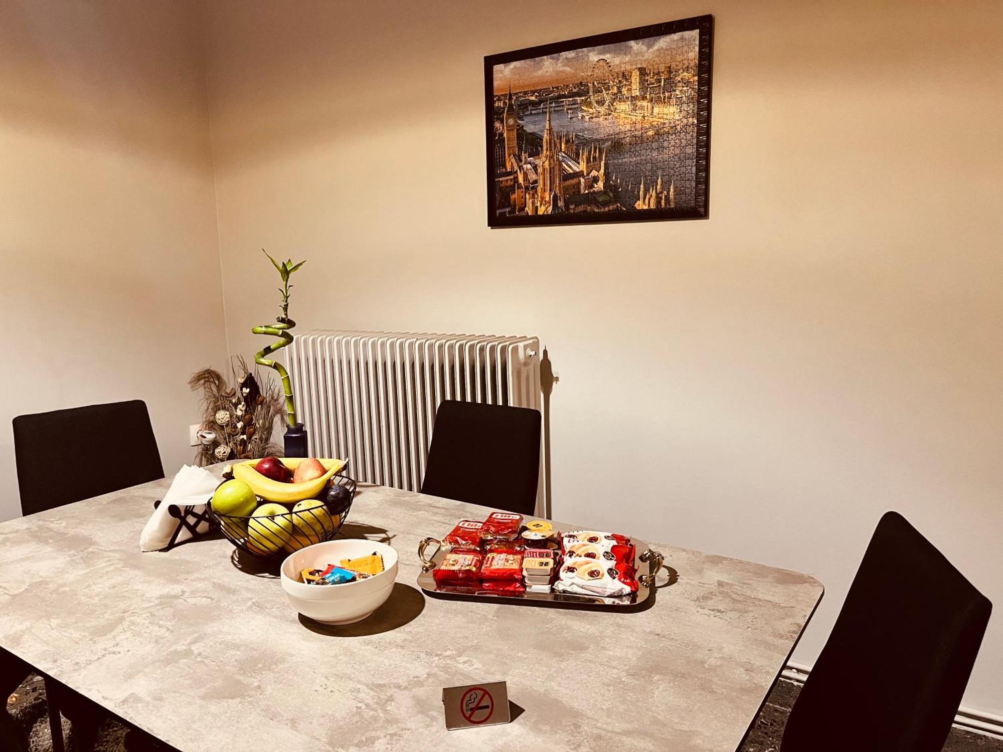 Stamos Apartment Airport Szpáta Kültér fotó
