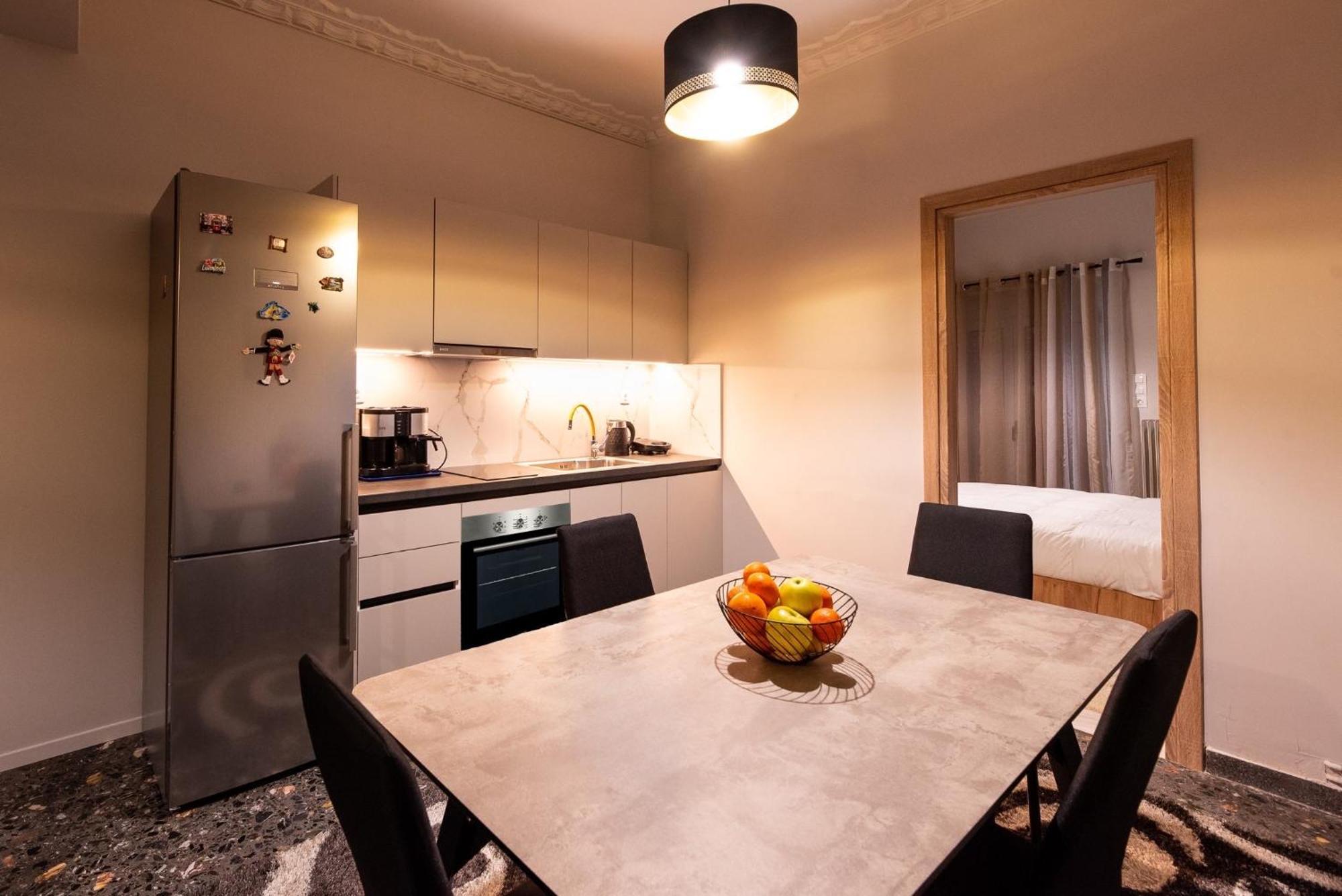 Stamos Apartment Airport Szpáta Kültér fotó